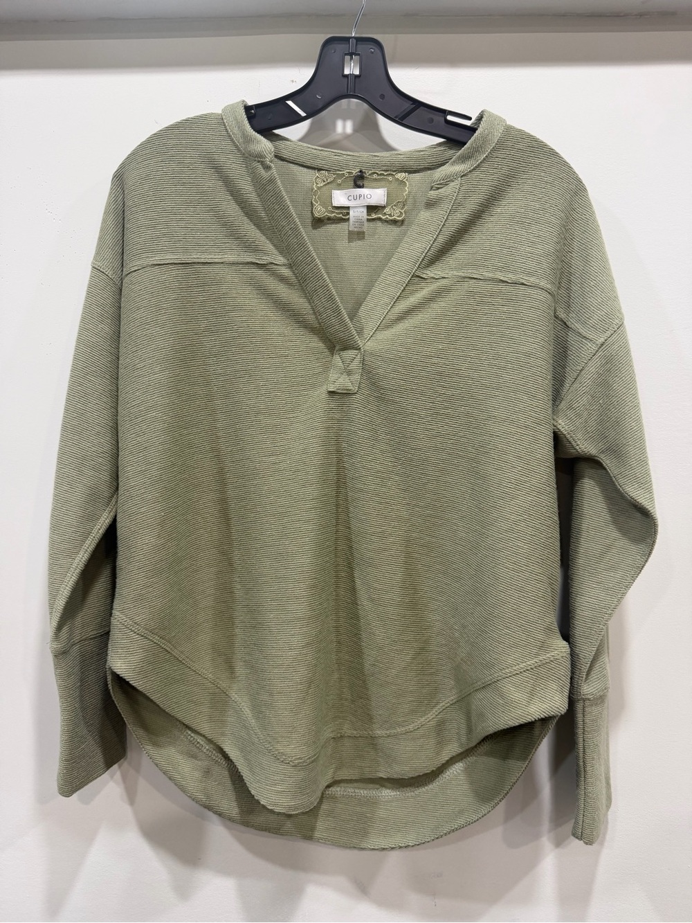 Cupio Light Sage Green V-Neck Ribbed Top